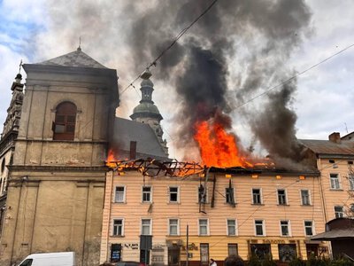 У храмі Святого Андрія розпочинають відновлення вітражів, пошкоджених під час російської атаки