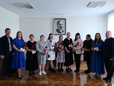 У Маневичах відзначили жінок, які виховали п’ятьох і більше дітей
