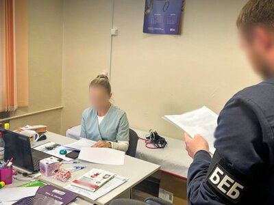 На Одещині трьом людям оголосили підозру у схемі з НСЗУ на 8,8 мільйона