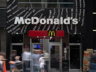 McDonald's звинуватили у фіксації цін за допомогою штучного інтелекту — Reuters