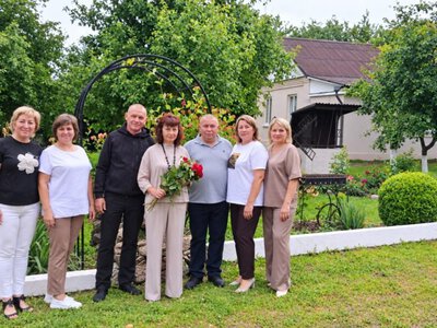  Від шкільної парти – крізь роки 