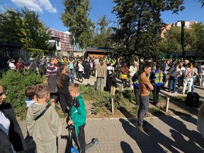 Теремки вибухнули сутичками: поліція затримала чоловіка