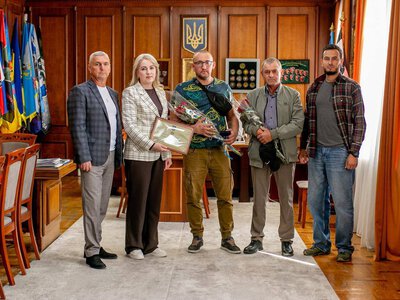 Двох захисників із Прикарпаття відзначили державними нагородами