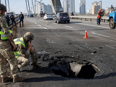 Понтони не забезпечать половину пропускної спроможності мостів