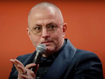 Бахматов подав в суд, бо йому не дали матеріальну допомогу з бюджету міста