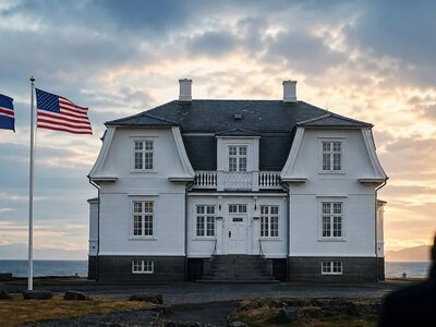 Держсекретар Рубіо запевнив Ісландію, що США не претендують на неї — PBS NewsHour
