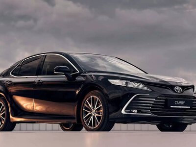 Седани знову в тренді: продажі Toyota Camry та Honda Accord значно зросли