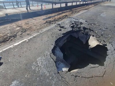 У Києві відремонтували пошкоджений дроном Північний міст