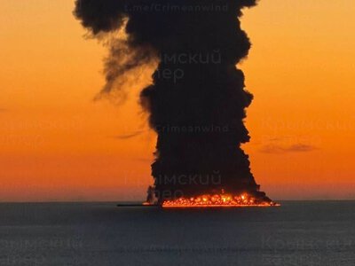 Біля Сочі горить судно, – ЗМІ