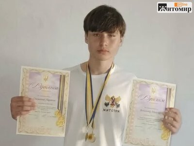 Дві руки — два «золота»: коростенець Василь Перехожук став дворазовим чемпіоном Житомирщини
