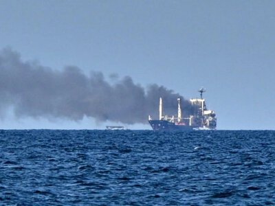 Дрони атакували два торговельних судна біля узбережжя Болгарії: Зеленський зробив заяву