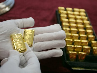 Куди вкладати великі заощадження: чому квартира, валюта, ОВДП і золото не дають універсальної формули