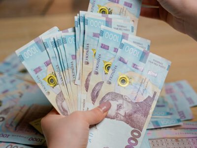 Військовий збір для ФОП продовжує діяти: скільки має платити кожна група