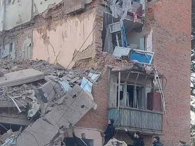 П’ятеро загиблих, 20 поранених: у Прилуках триває розбір завалів п’ятиповерхівки після удару рф