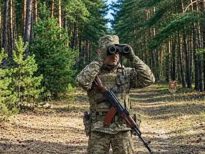 Безпілотники та фортифікації: на Варашчині посилюють охорону кордону з білоруссю