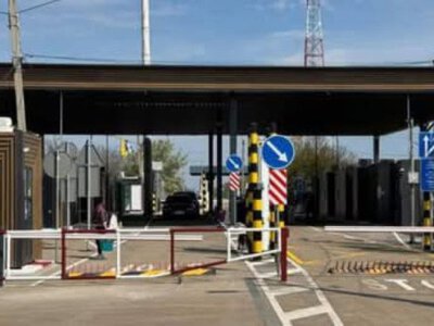 На 28 пунктах пропуску в Україні встановлять 135 мобільних укриттів