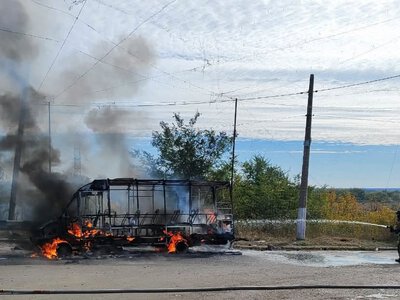 У Слов’янську російський FPV-дрон влучив у рейсовий автобус: поранений водій