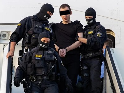 Німеччина екстрадувала з Японії російського хакера, якого звинувачують у роботі на найбільше угруповання вимагачів