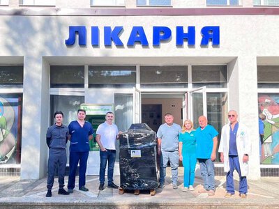 Снятинська лікарня отримала сучасне урологічне обладнання завдяки благодійній допомозі