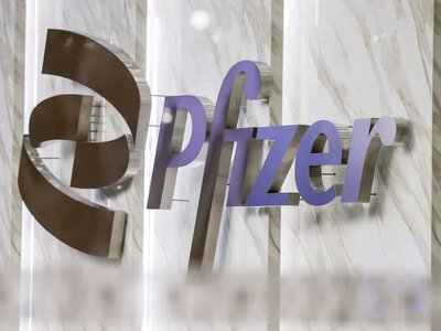 Компанія Pfizer планує звільнити сотні працівників на заводі в Італії