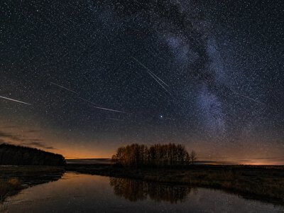 Жовтневе небо подарує два метеорні потоки та видимість усіх планет