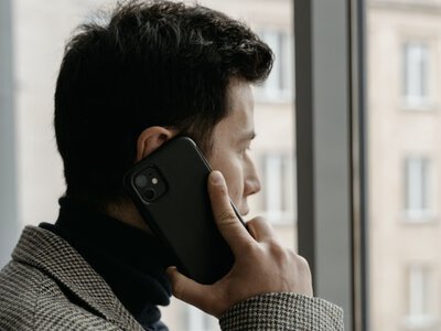 В Україні можуть запровадити право не відповідати керівнику після роботи