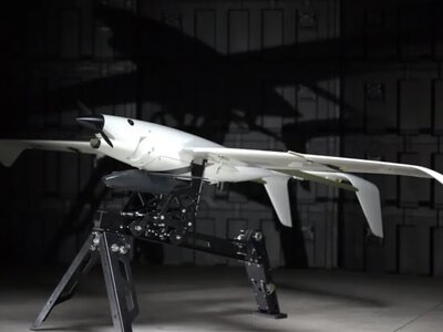 ЗСУ отримали український дрон Stormbird, який може запускати баражуючі FPV-боєприпаси