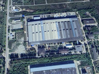 У російському сасово горить будівля із заводом Саста та дата-центром Яндексу