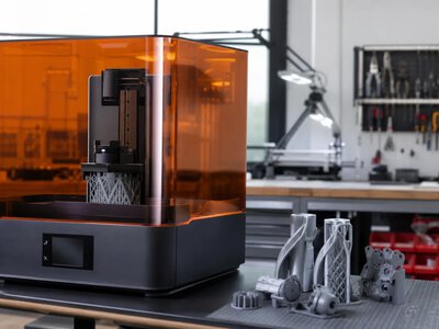 Amazon знизив ціну на великий фотополімерний 3D-принтер Anycubic Photon P1 Max
