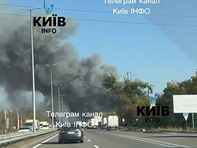 Завдано удару по складах на Житомирській трасі. Попередньо по логістичному центру АТБ, – київські ЗМІ. ВІДЕО