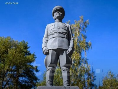 Славне минуле безславних