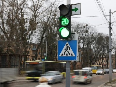 У Львові перевіряють роботу світлофорів від резервного живлення