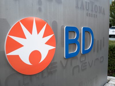  Американський виробник медтехніки BD інвестує $19 млрд у виробництво в США 