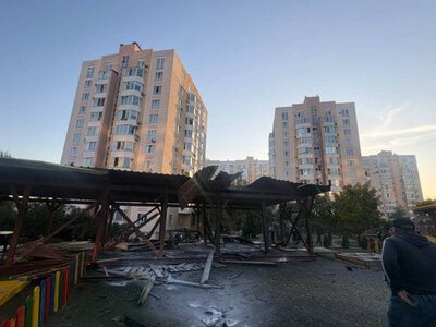 Атака на Київщину: пошкоджені будинки, школа та дитячий садок. Є постраждалі