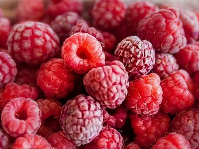 Малина по 195 грн/кг: чому ціни злетіли до рекорду