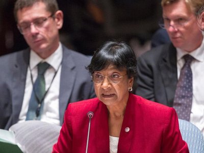 Нобелівську премію миру удостоєно 85-річну юристку, яка боролася з апартеїдом і підтримувала Манделу