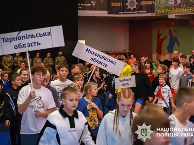 У Хмельницькому 250 юних борців змагалися на турнірі пам’яті загиблих поліцейських