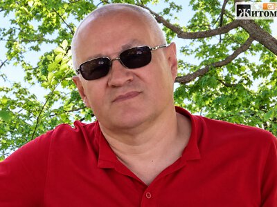 Сьогодні день народження у відомого житомирського журналіста Віктора Конєва