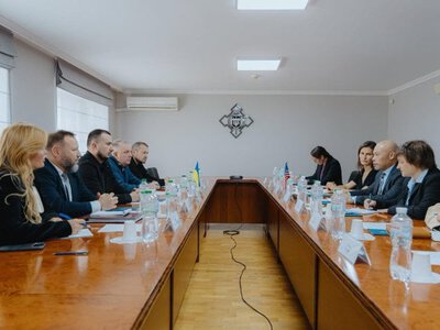 Україна та США обговорили підготовку угоди Drone Deal та експорт озброєння