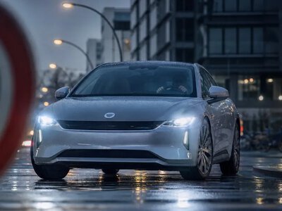 Tesla змінила назву Full Self-Driving у Європі після зауважень Німеччини — Electrek