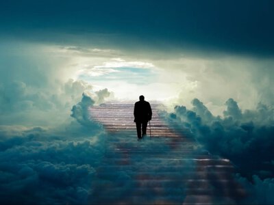 Що бачать люди перед смертю: відповідь американського лікаря (Відео)