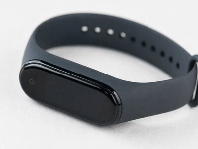 Google анонсувала презентацію фітнес-трекера Fitbit Edge 12 жовтня