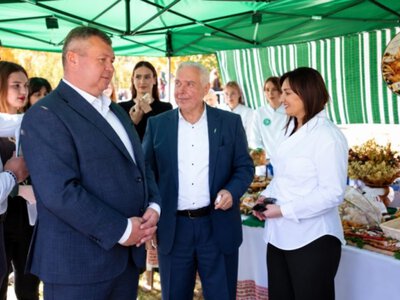 День народження ВНАУ: популярному університету – 44 роки
