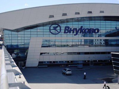Літак Путіна не зміг приземлитися в Москві через атаку дронів