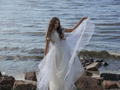 «Я повірила у себе, як раніш не вірила»: 14-річна тернопільська співачка Ангеліна Глогусь презентувала сингл та кліп «Торнадо»
