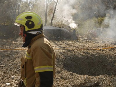 У Києві біля Північного мосту російська балістика вразила човнову станцію на Оболоні (відео)