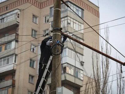 Як Херсон працює під час блекаутів: Толоконніков про інтернет та мобільний зв’язок