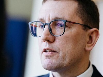 Угода з диктаторами – дорога до пекла: прем’єр Естонії закликав збільшити підтримку України, щоб підривала НПЗ РФ