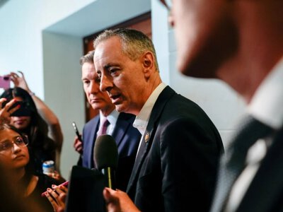 У США готують законопроєкт проти російської нафти на тлі домовленості Трампа з Кремлем
