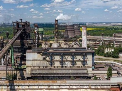 Завод АрселорМіттал у Кривому Розі зупиняє виробництво через ракетні удари Росії
